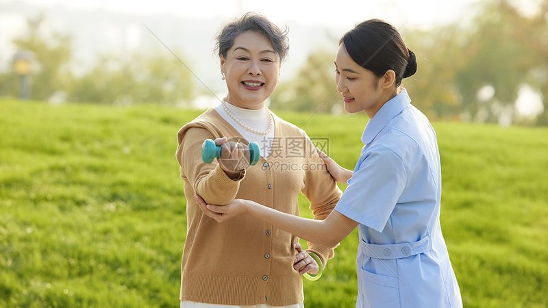 智慧养老软件定制开发的五大关键要素